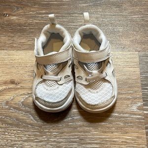 Nike - Running Shoes